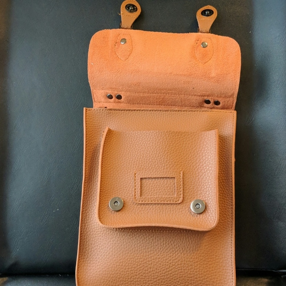 NWT Handbag - Picture 2 of 8
